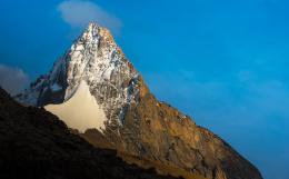 Trekking in the Pamirs - Journey to Aksu and Sabakh peaks (Kyrgyzstan) (9)